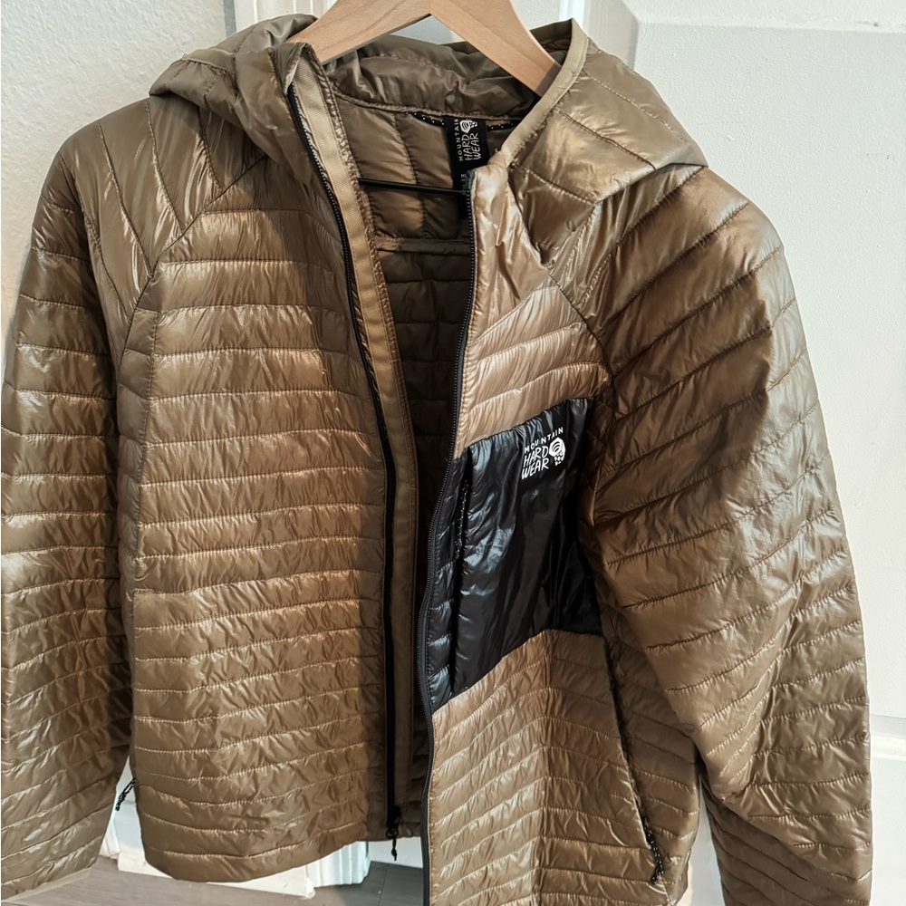 Mountain Hardware Jacket, Size small